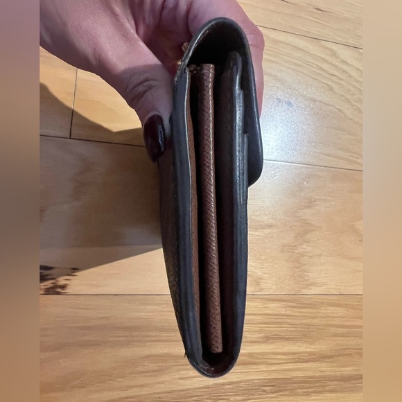 Authentic Louis Vuitton Sarah Wallet - Picture 8 of 13